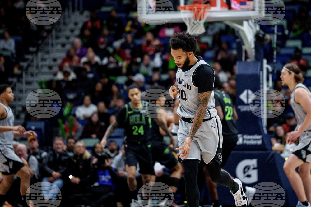 Spurs Pelicans Basketball