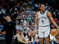 Spurs Pelicans Basketball