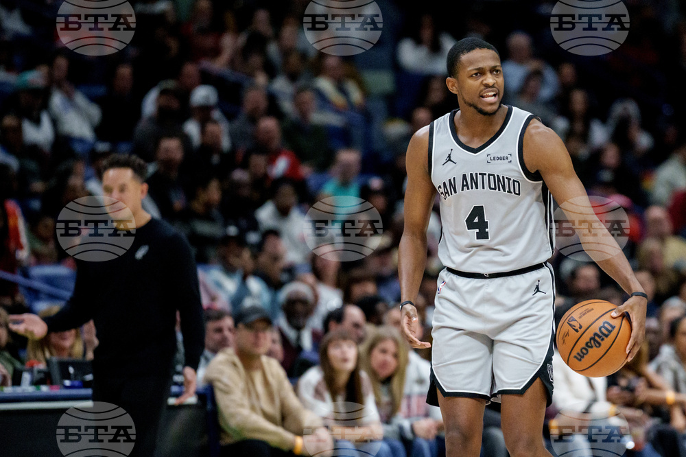 Spurs Pelicans Basketball