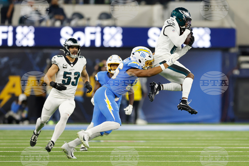 Eagles Chargers Football