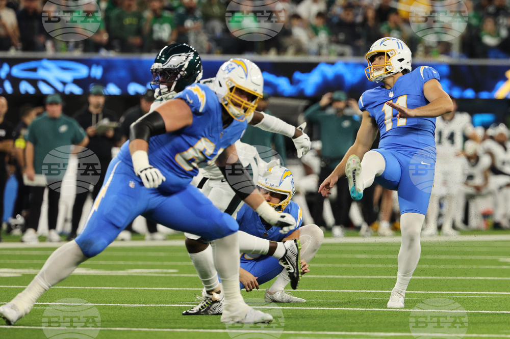 Eagles Chargers Football