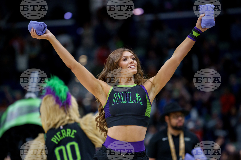 Spurs Pelicans Basketball