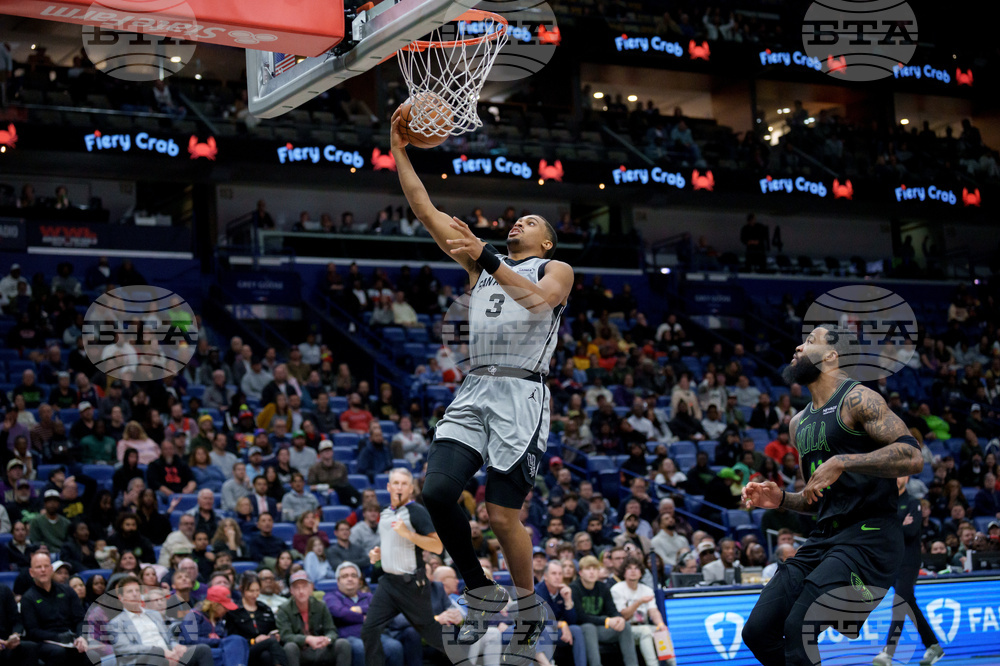 Spurs Pelicans Basketball