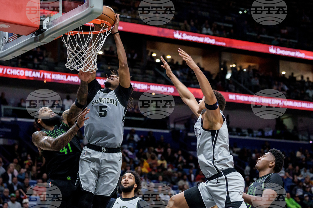 Spurs Pelicans Basketball