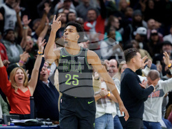 Spurs Pelicans Basketball