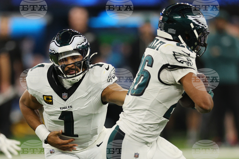 Eagles Chargers Football