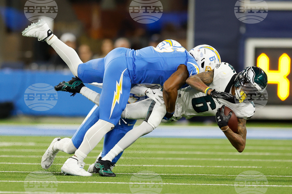 APTOPIX Eagles Chargers Football