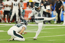 Eagles Chargers Football