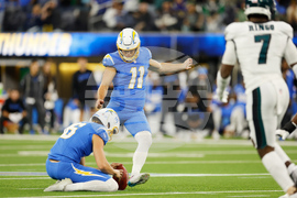 Eagles Chargers Football