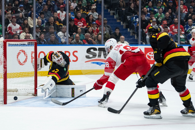 Детройт оглави класирането в Атлантическата дивизия на НХЛ след убедителна победа над Ванкувър