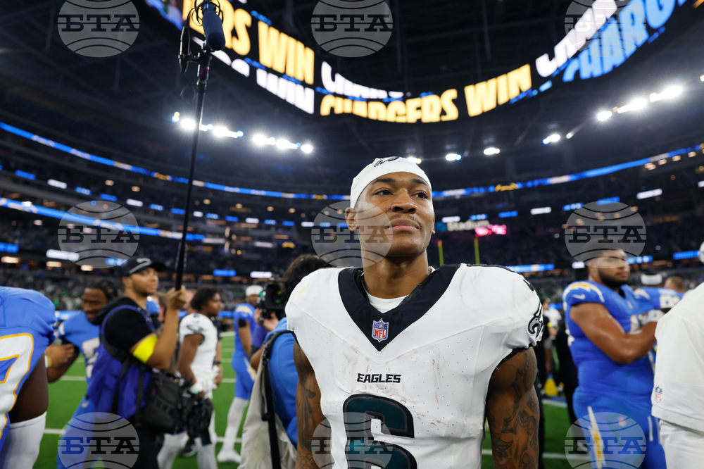 Eagles Chargers Football