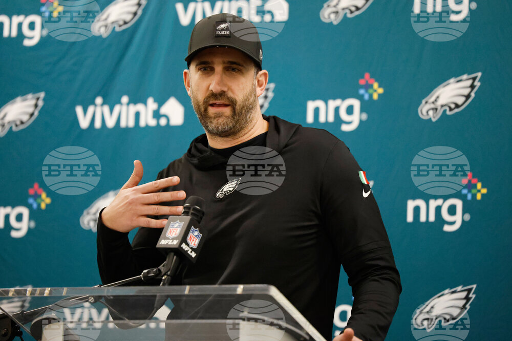 Eagles Chargers Football