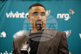 Eagles Chargers Football