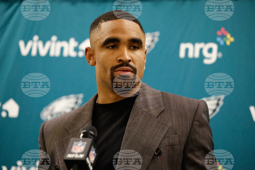 Eagles Chargers Football