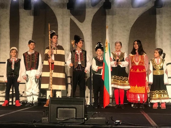 Празник под надслов „Коледно чудо“ ще бъде организиран на 13 декември в Българското училище „Св. св. Кирил и Методий“ във Ванкувър