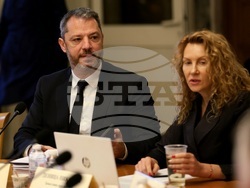 Парламент - Комисия по бюджет и финанси - заседание