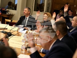 Парламент - Комисия по бюджет и финанси - заседание