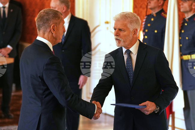 Чешкият президент Петър Павел назначи правителството на Андрей Бабиш