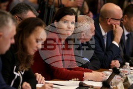 Парламент - Комисия по бюджет и финанси - заседание