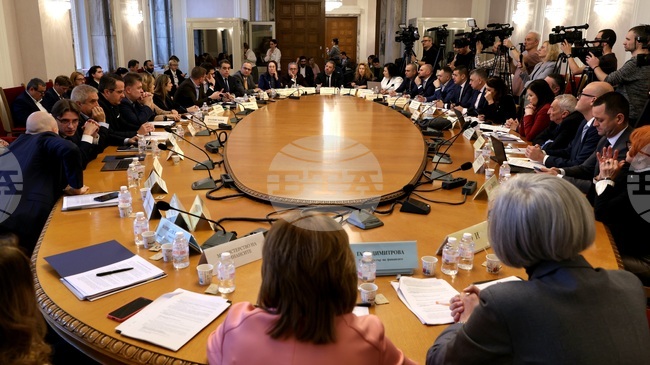 Комисията по бюджет и финанси прие на първо четене Законопроекта за бюджета на НЗОК за 2026 г.