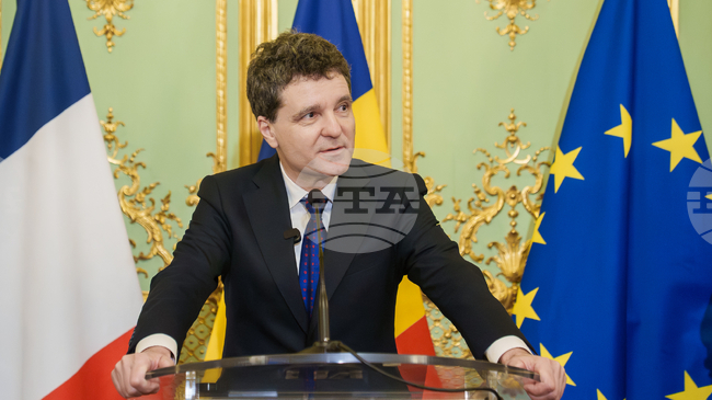 Румъния не разполага с достатъчно средства за борба с безпилотни летателни апарати в източната част на страната, каза президентът Никушор Дан