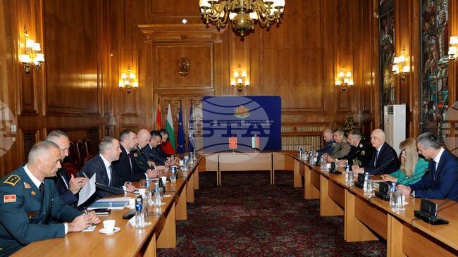 Montenegrin, Bulgarian Defence Ministers Meet in Sofia, Discuss Cooperation