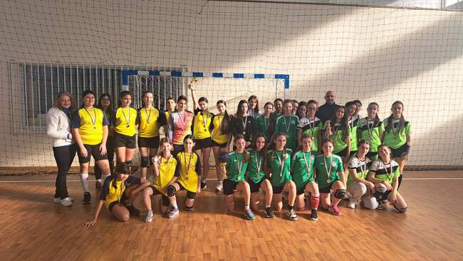 Община Шумен: Над 100 отбора и 800 състезатели се включиха в Общинските ученически игри в Шумен