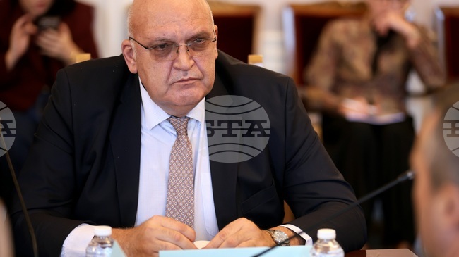 При липса на бюджет не може да бъде подписан нов национален рамков договор, каза д-р Николай Брънзалов от Българския лекарски съюз