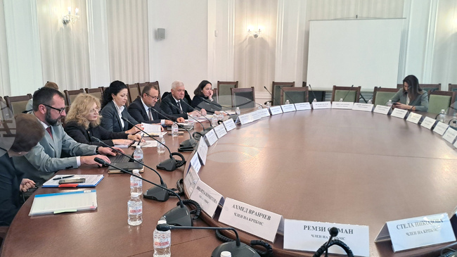 Парламентарната регионална комисия не успя да събере кворум за насроченото заседание по проектобюджета за 2026 г.