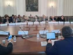 Парламент - Комисия по регионална политика, благоустройство и местно самоуправление