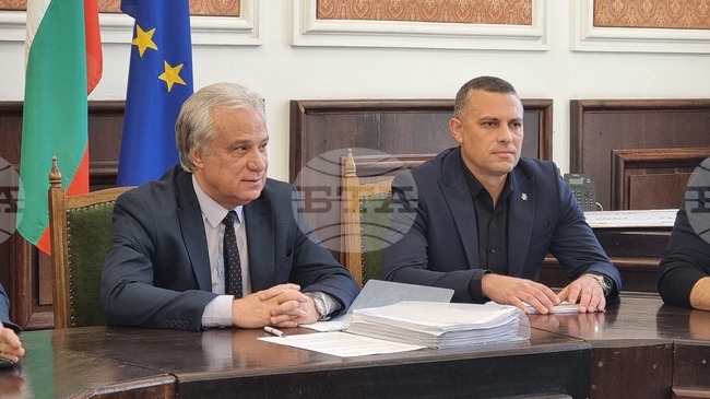 Декемврийското заседание на Общинския съвет в Сливен ще бъде сесия на нормативните актове, каза председателят Димитър Митев