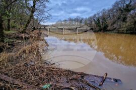 Приморско - река Ропотамо - обстановка