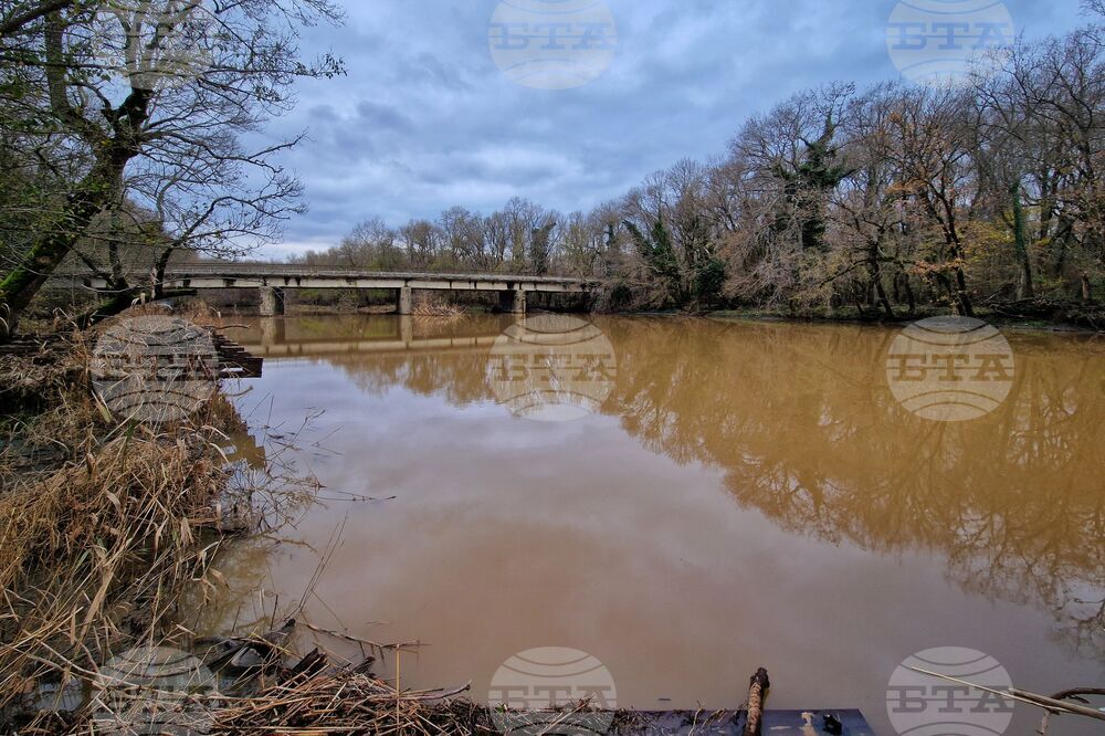 Приморско - река Ропотамо - обстановка