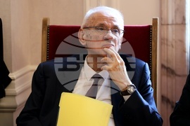 Парламент - Комисия по бюджет и финанси - заседание