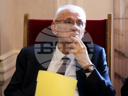 Парламент - Комисия по бюджет и финанси - заседание