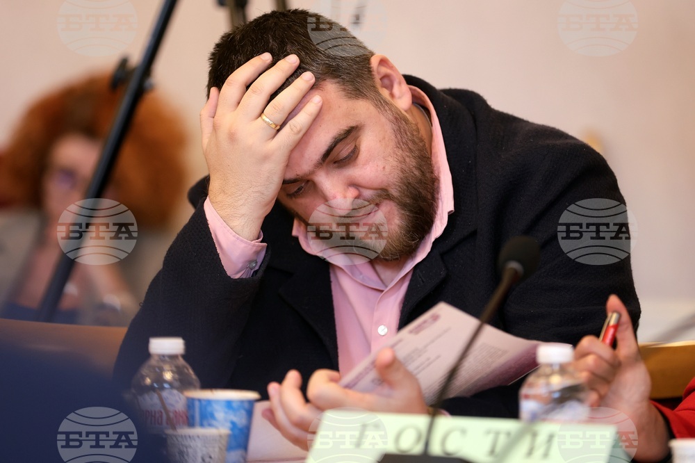 Парламент - Комисия по бюджет и финанси - заседание