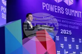 Powers Summit - форум - панел Енергийният щит: Изграждане на устойчивост във времена на несигурност - модул „Бизнес лидерите говорят“