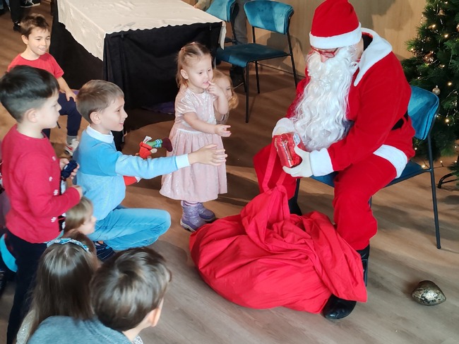 Микулаш посети българската общност в Унгария