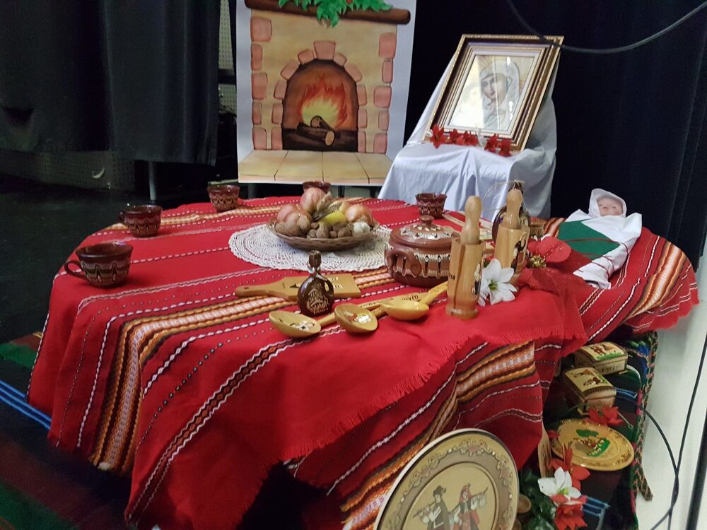 Коледно-новогодишен фестивал ще организира Българското училище „Св. св. Кирил и Методий“ в Памплона