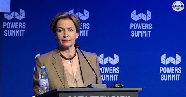 Когато политическата криза става новото нормално, платформа като „Пауърс Съмит“ става критично важна, каза Гергана Паси