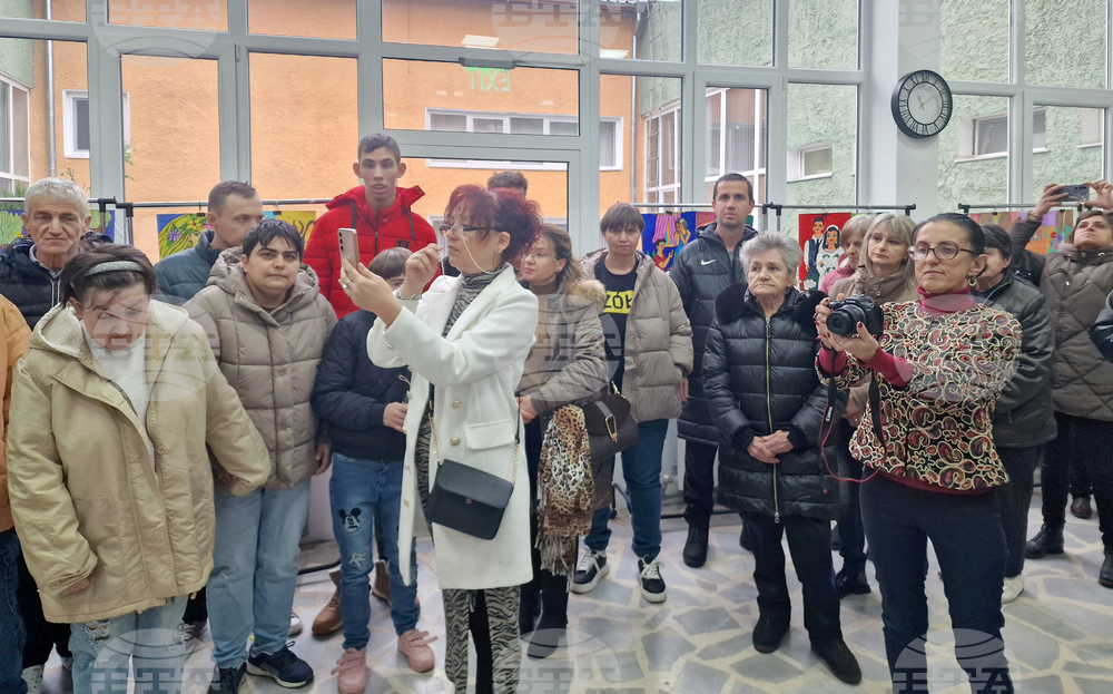 Разград - библиотека - изложба