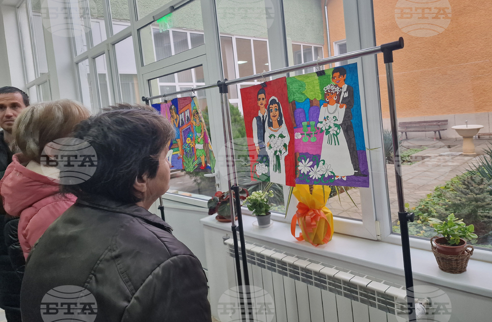 Разград - библиотека - изложба