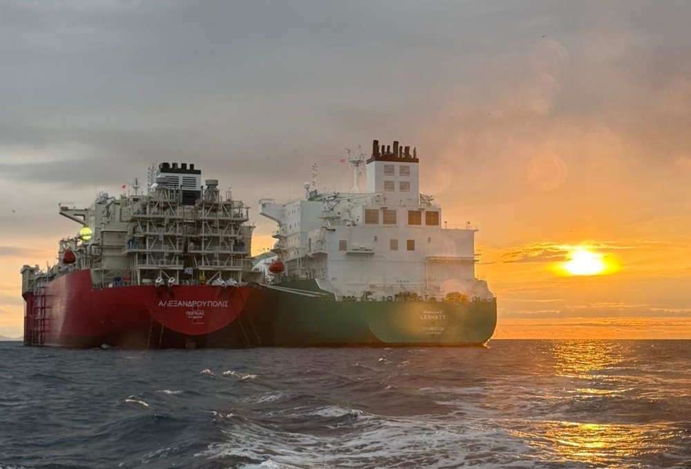 Вторият танкер с втечнен природен газ от САЩ за Булгаргаз пристигна на терминала край Александруполис