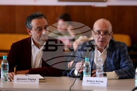 „Изкуство в архитектурата“ (ИВА) - инициатива - представяне