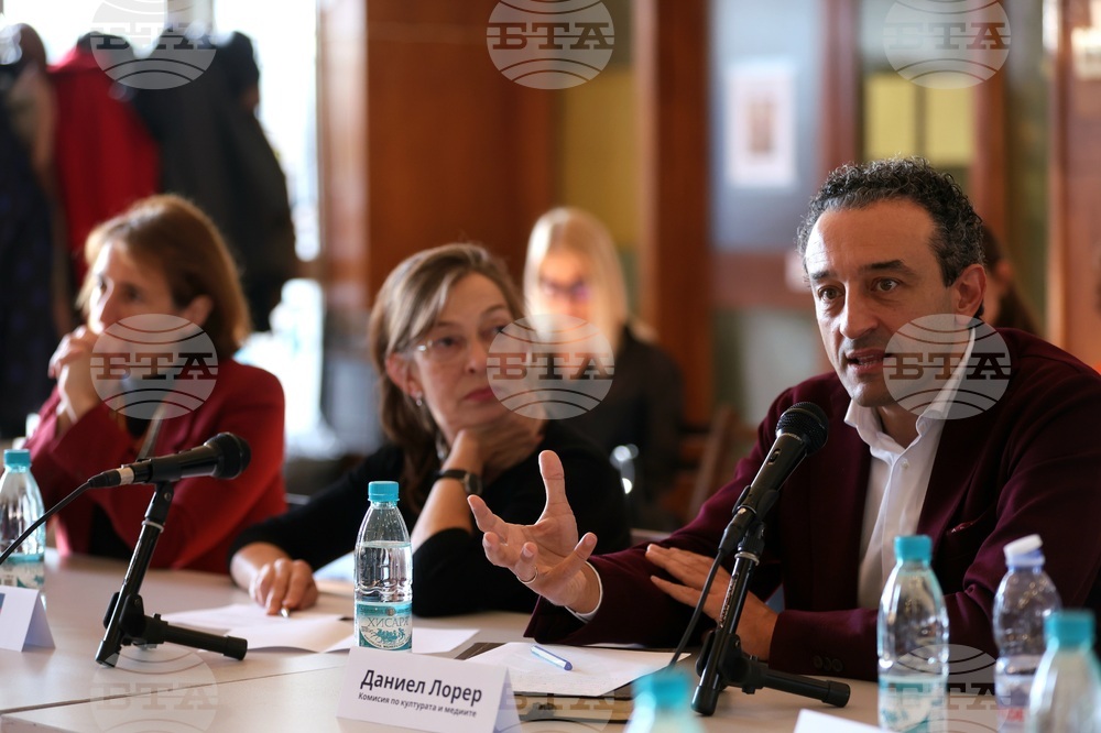 „Изкуство в архитектурата“ (ИВА) - инициатива - представяне