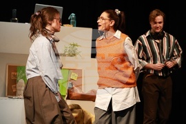 Русе - театър - „Глория“ - премиера