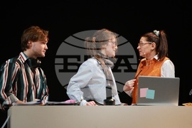 Русе - театър - „Глория“ - премиера