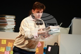 Русе - театър - „Глория“ - премиера