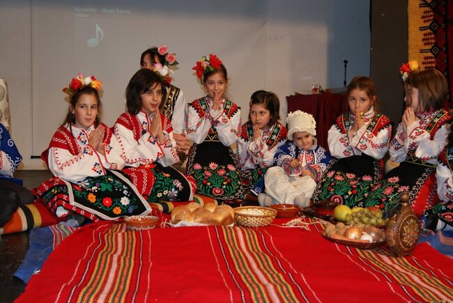 Коледното тържество на Българското неделно училище „Св. Иван Рилски“ в Мостолес, Испания, ще се състои на 20 декември