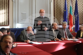 Централен военен клуб - колективните монографии - представяне